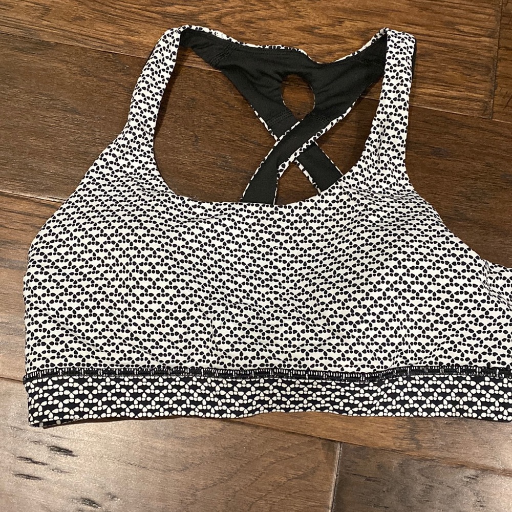 Lululemon Time to Sweat Bra Size 8